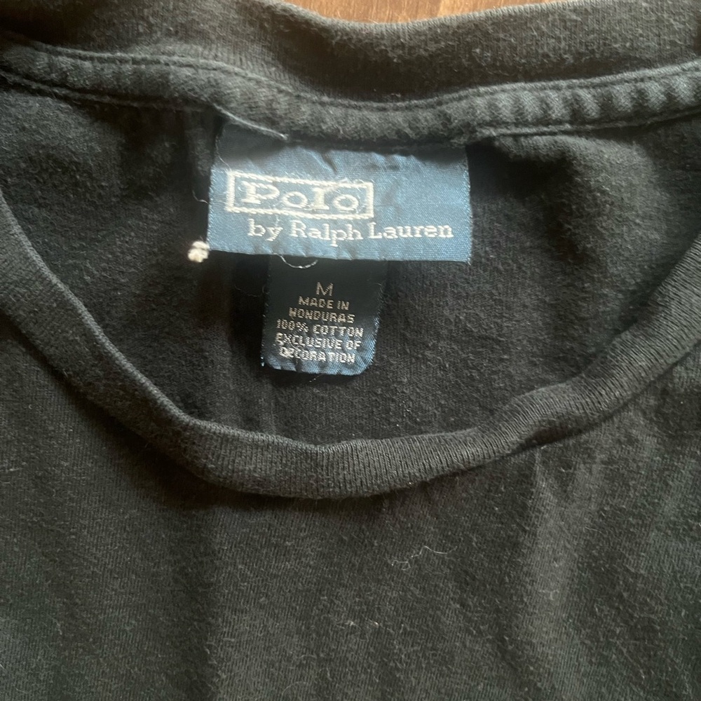 🎉HP🎉 Ralph Lauren Black Tee with Red Emblem - Picture 7 of 9
